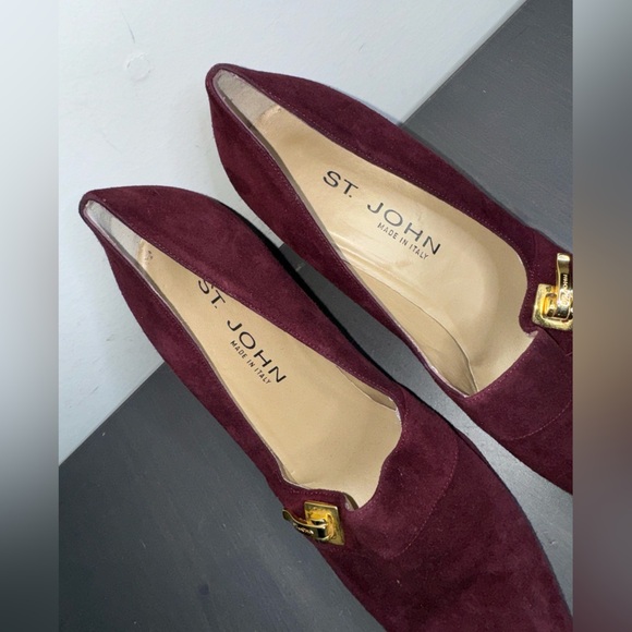 St. John Maroon Suede Pumps with Bow - Picture 3 of 8